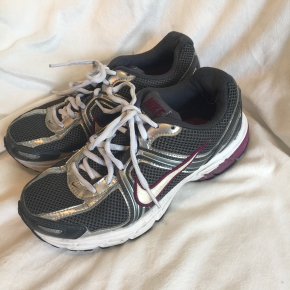 Nike Air Citius + 3 running shoes Sz 5 - Picture 6 of 6